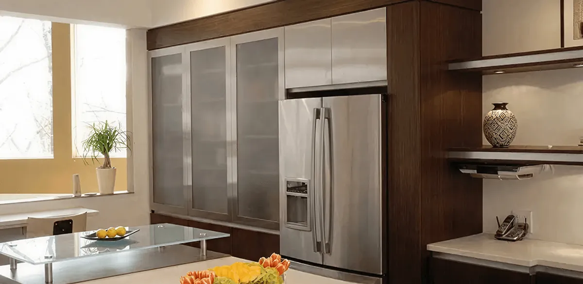 Cabinet door replacement and modern kitchen cabinet upgrade in New Orleans, LA